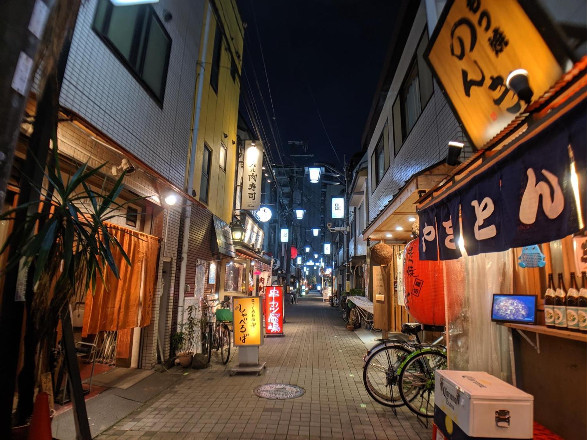 Roundabout Osaka Apartment Bagian luar foto